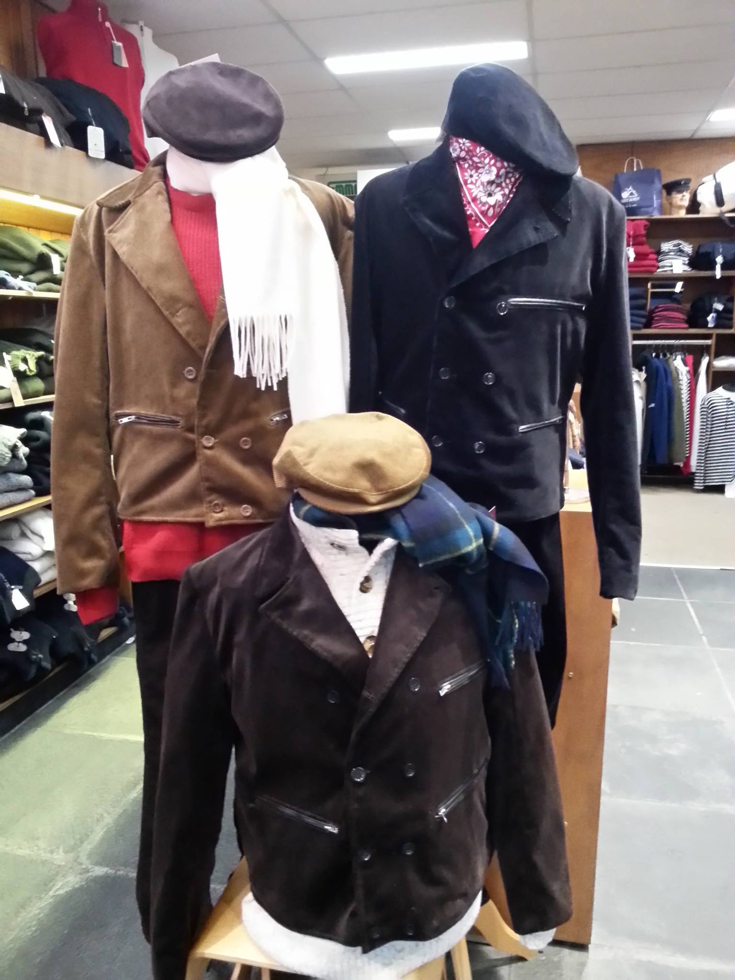 Klettervest. (kolenjasje, tuindersjasje, bodejasje "manchester" corduroy werkjasje)